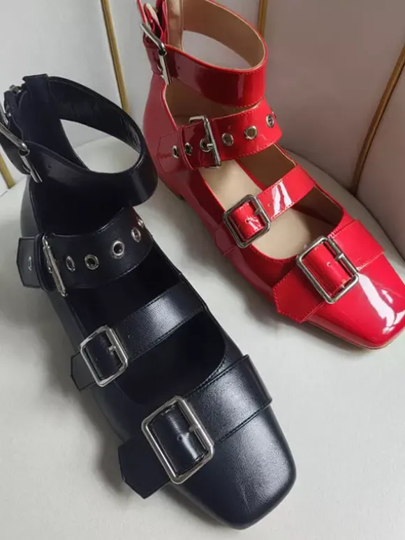 Ballerines plates à bout carré et brides avec boucle pour femme