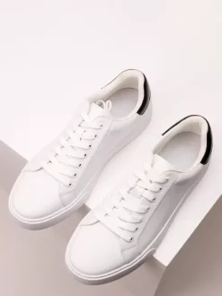 Baskets confortables en cuir PU pour hommes chaussures de sport à bout rond