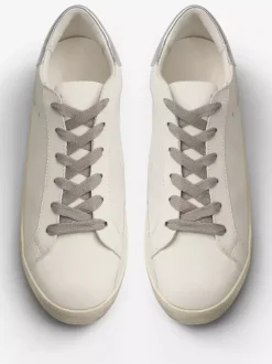 Baskets de skate à lacets dorées chaussures style ancien femmes