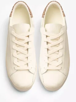 Baskets de skate à lacets dorées chaussures style ancien femmes