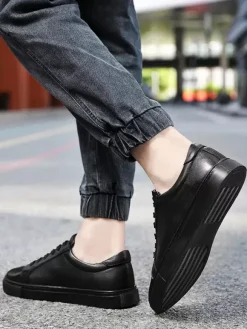 Baskets pour hommes Chaussures de sport à bout rond en cuir à la mode
