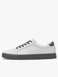 Baskets pour hommes Chaussures de sport à bout rond en cuir à la mode