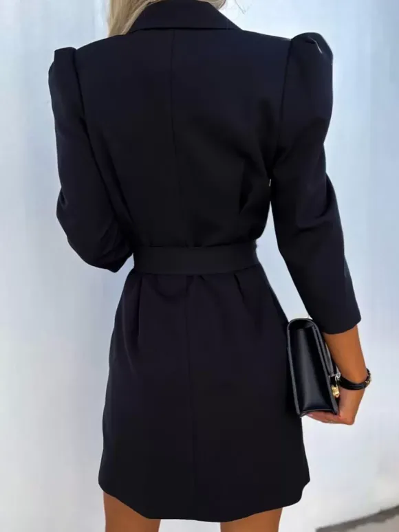Blazer Court Femme avec Manches Longues à Col Revers Coupe Cintrée avec Boutons Unicolore