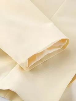 Blazer court jaune beurre pour femme - Veste élégante à boucle sur le devant et col rond - Coupe ajustée - Tenues pour un rendez-vous galant 2026