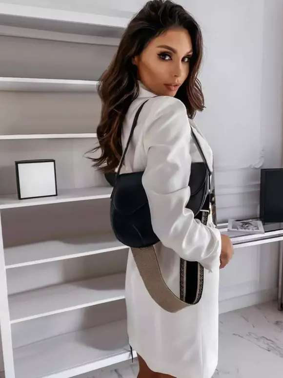 Blazer Court Femme avec Manches Longues à Col Revers Coupe Cintrée avec Boutons Unicolore