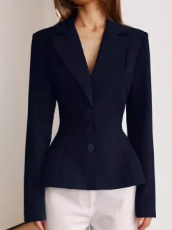 Blazer femme taille cintrée - Veste élégante à col cranté et coupe slim - Tenues professionnelles printemps 2026 au luxe discret