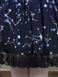 Bleu Lolita Jupe Constellation doux imprimé jupe Lolita avec sa garniture de dentelle noire Déguisements Halloween