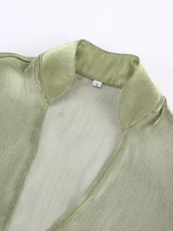 Blouse verte courte à col en V et manches longues élégantes pour femme