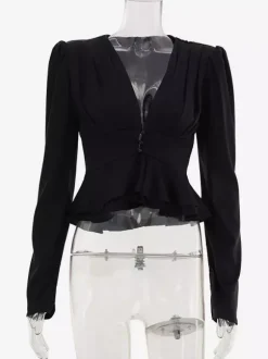 Blouse courte en satin à décolleté en V profond épaules bouffantes et ourlet à volants manches longues coupe ajustée