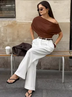 Blouse pour femme en coton marron épaules dénudées manches courtes froncées style décontracté