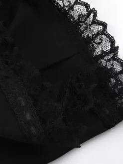 Blouses gothiques lolita haut lolita noir manches courtes chemise lolita à volants en dentelle