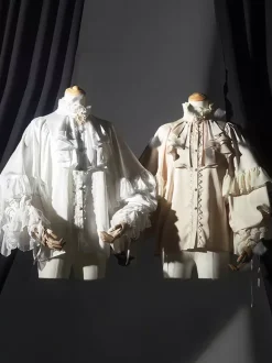 Blouses Gothiques Lolita Haut Lolita Manches Longues Blanches Chemise Lolita à Volants
