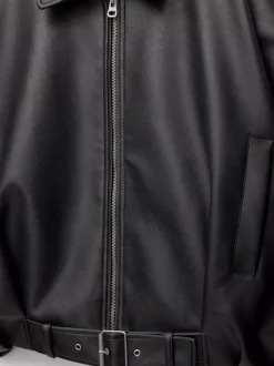 Blouson aviateur oversize en similicuir avec ceinture pour l'automne 2026