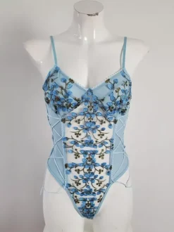 Body en maille brodée de fleurs à armatures et cordon de serrage latéral