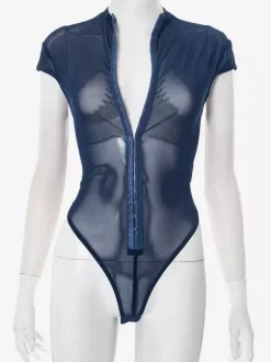 Body sans manches bleu à boutons et col montant pour femme