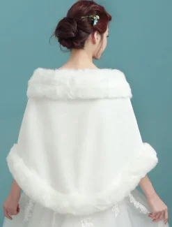 Boléro fête de mariage en angora ivoire
