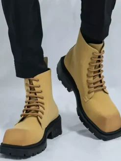 Bottes habillées pour homme à bout carré et semelle épaisse à lacets jaune pâle