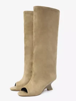 Bottes hautes en daim à bout ouvert et talon design
