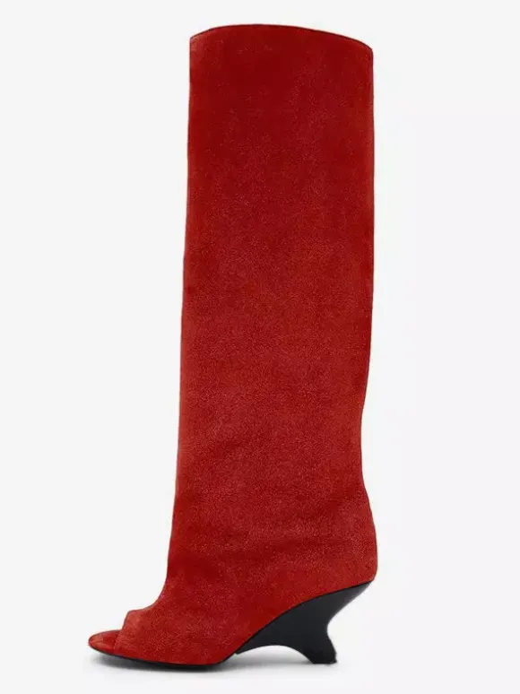 Bottes hautes en daim à bout ouvert et talon design