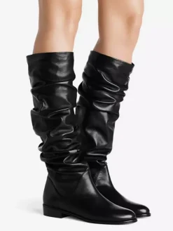 Bottes plates noires pour femmes bout rond froncées hauteur genou
