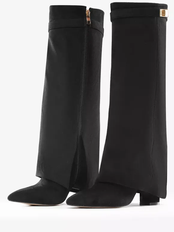 Bottes hautes en daim abricot à bout pointu avec boucle et fermeture éclair et talon épais