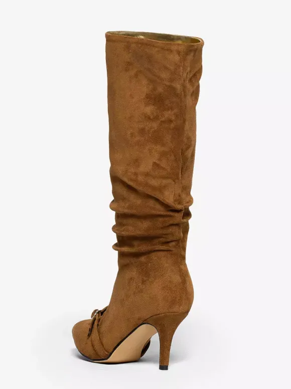 Bottes hautes en daim à bout pointu et boucle à talon moyen