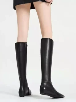 Bottes hautes noires à bout pointu  bottes plates au genou pour femme