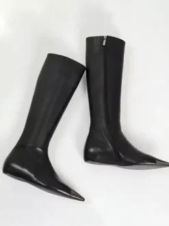 Bottes hautes noires à bout pointu  bottes plates au genou pour femme