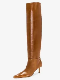 Bottes hautes souples marron à bout pointu et à talons mi-hauts