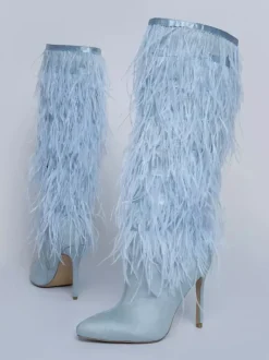 Bottes noires hautes au genou pour femmes bottes à talons aiguilles et détails en plumes longueur genou