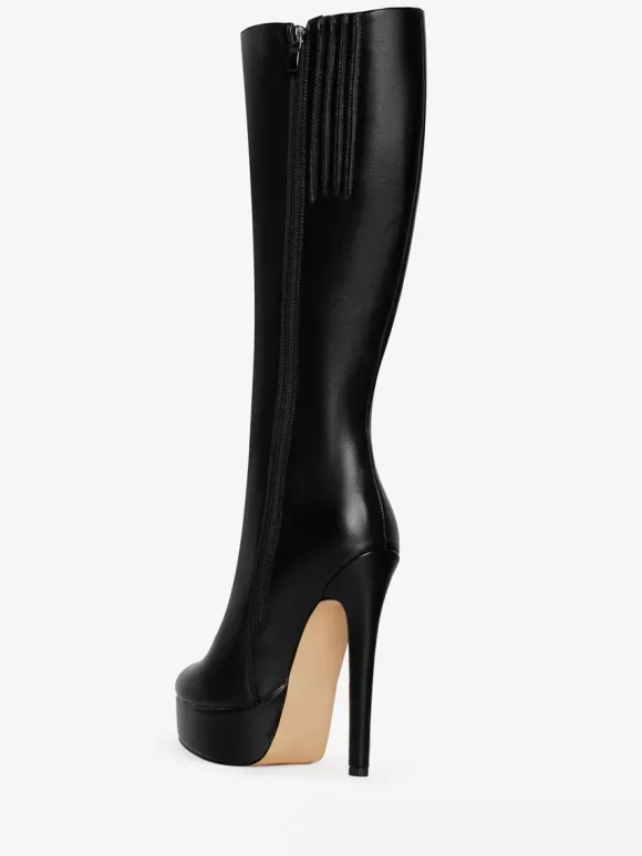 Bottes noires à plateforme et talons hauts à bout rond