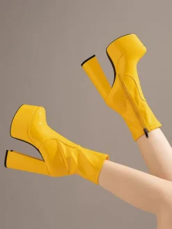 Bottines à Talons Hauts avec Plateforme en Cuir Synthétique avec Bout Pointu Unicolore