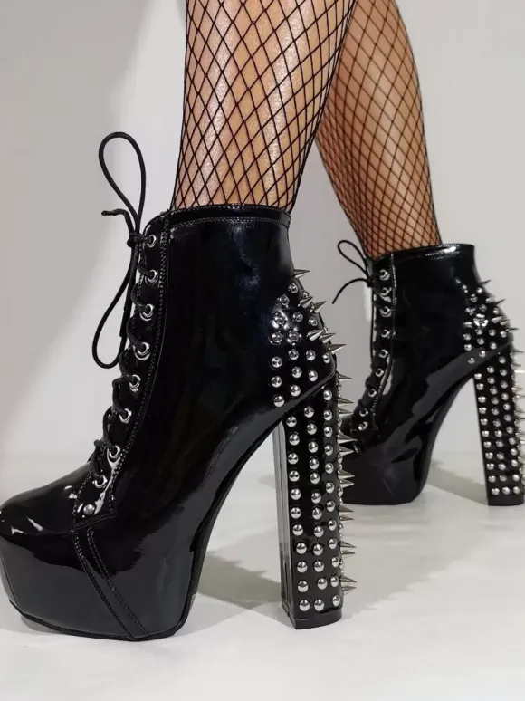 Bottines à talons épais et bout rond pour femmes