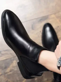 Bottines Chelsea pour homme bout pointu fines en cuir à talon bas
