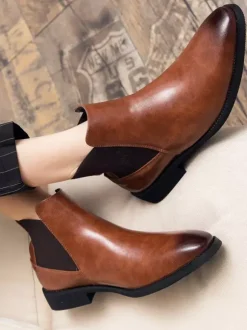 Bottines Chelsea pour homme bout pointu fines en cuir à talon bas