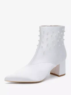 Bottines de mariage en satin à bout pointu et talons épais avec perles