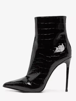 Bottines noires à bout pointu et talons hauts avec motif pierre