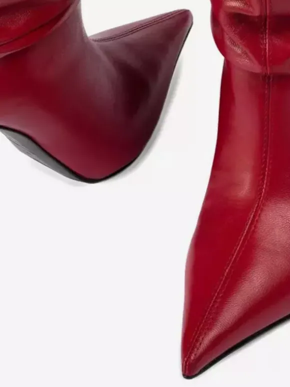 Bottines noires à bout pointu et talons hauts pour femmes