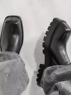 Bottines noires pour hommes bout carré à enfiler