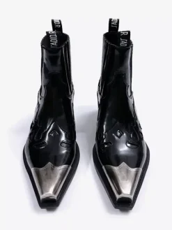 Bottines noires pour homme à bout pointu et talon compensé design