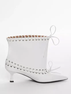 Bottines blanches à bout pointu et talon chaton pour femme