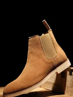Bottines Chelsea pour homme à talon bas en cuir suédé et bout pointu disponibles en 5 couleurs