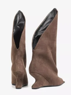 Bottines noires à bout ouvert et talon compensé