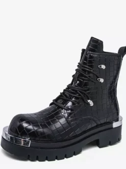 Bottines noires pour homme bout rond lacets motif pierre style combat