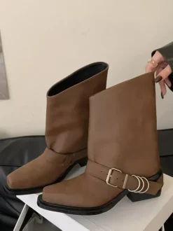Bottines plates à bout carré et boucle pour femme