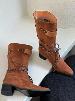 Bottines pour femmes à bout carré et talon épais à lacets