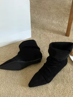 Bottines pour femmes à bout pointu et talon compensé souple