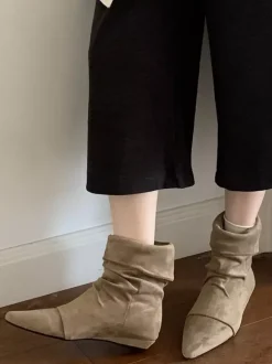Bottines pour femmes à bout pointu et talon compensé souple