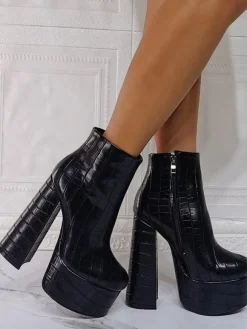 Bottines à Talons Hauts Femme avec Bout Pointu en Cuir Synthétique Unicolore