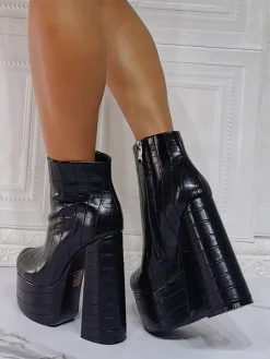 Bottines à Talons Hauts Femme avec Bout Pointu en Cuir Synthétique Unicolore